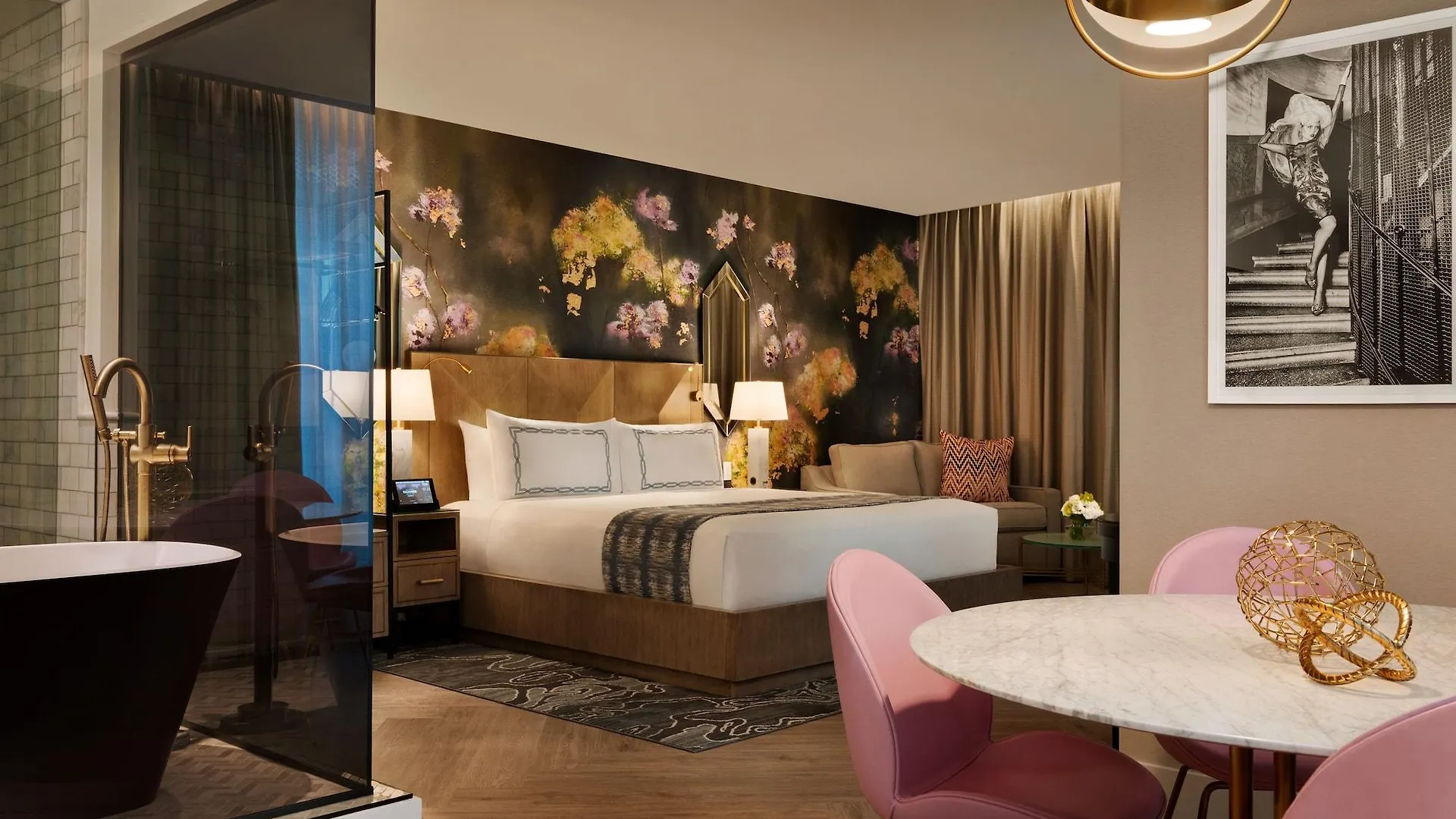 EXchange Hotel Vancouver