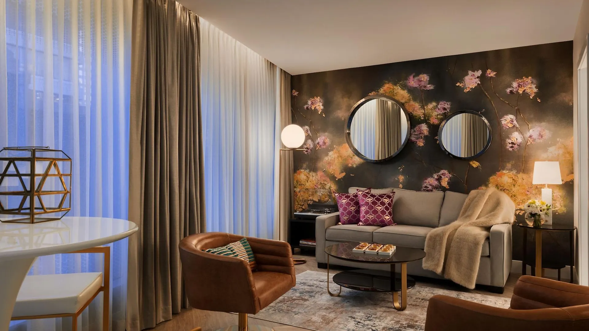 EXchange Hotel Vancouver