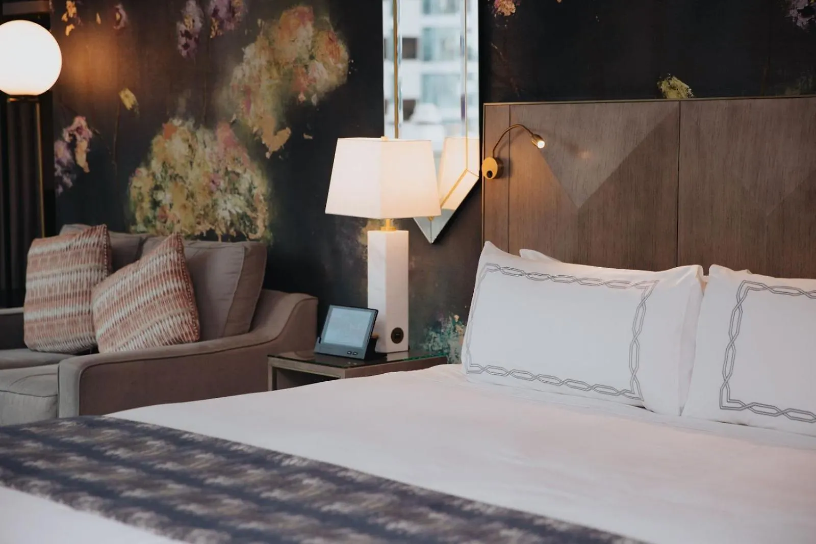 EXchange Hotel Vancouver