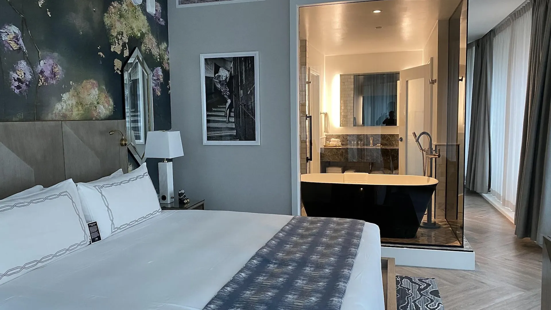 Exchange Hotel Vancouver 4*,