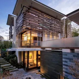 Holiday home White House 